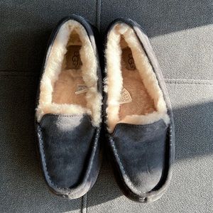 Ugh moccasin slippers. Grey. Never worn. In great condition